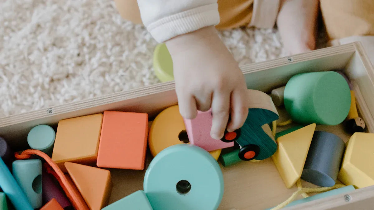 How to Find Sensory Toys That Grow With Your Child (From Ages 1-4)