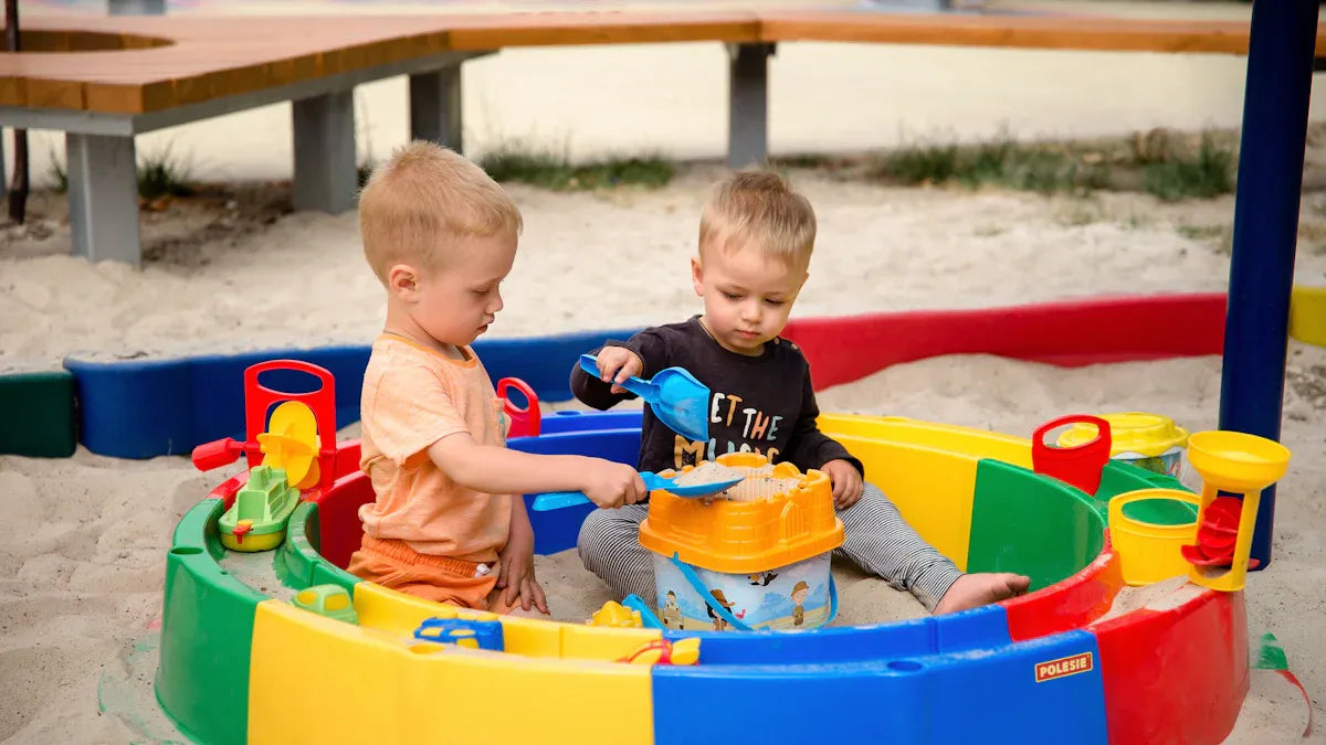 How Jumbo Toys Foster Teamwork and Cooperation in Kids